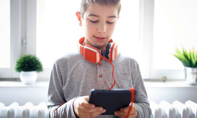 The Home Alone Checklist: Guidelines for Leaving Your Child Home Alone