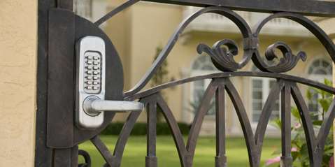 Lever lock on black gate