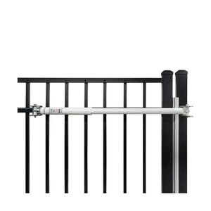 Lockey TB650 White on gate