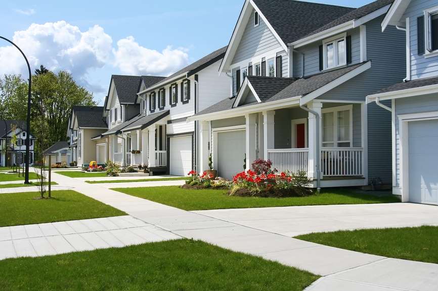 Neighborhood with nice houses