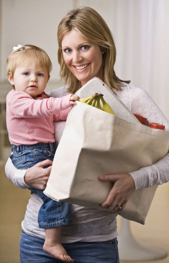 mom with kid