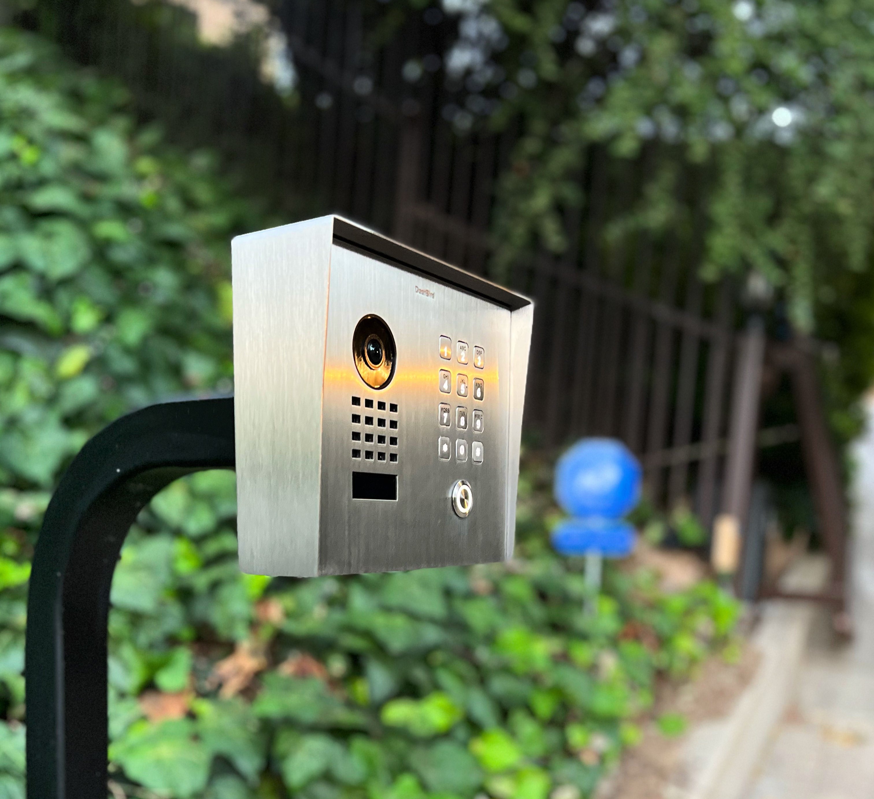 D1101KH Classic Surface-mount IP Video Intercom | GoKeyless