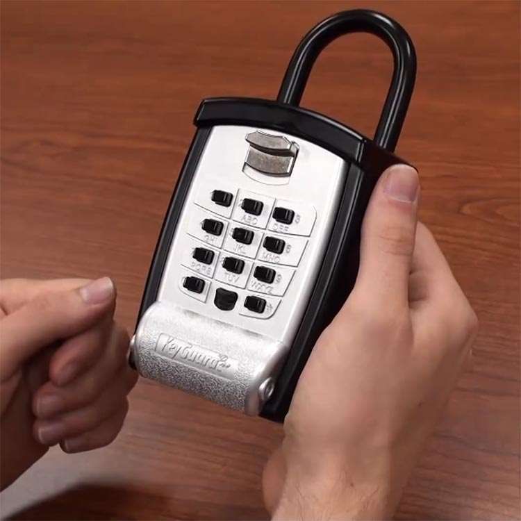 FJM KeyGuard Pro SL501 Large Capacity Lockbox Key Safe | GoKeyless