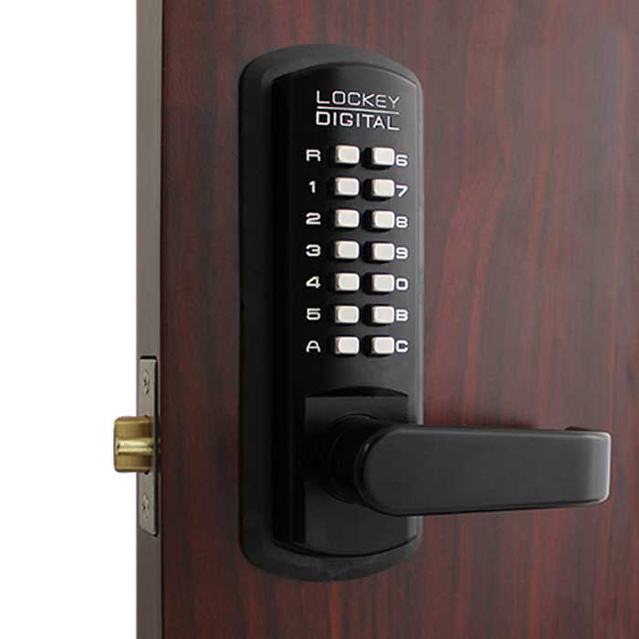 3835 in Jet Black Marine Grade on Exterior