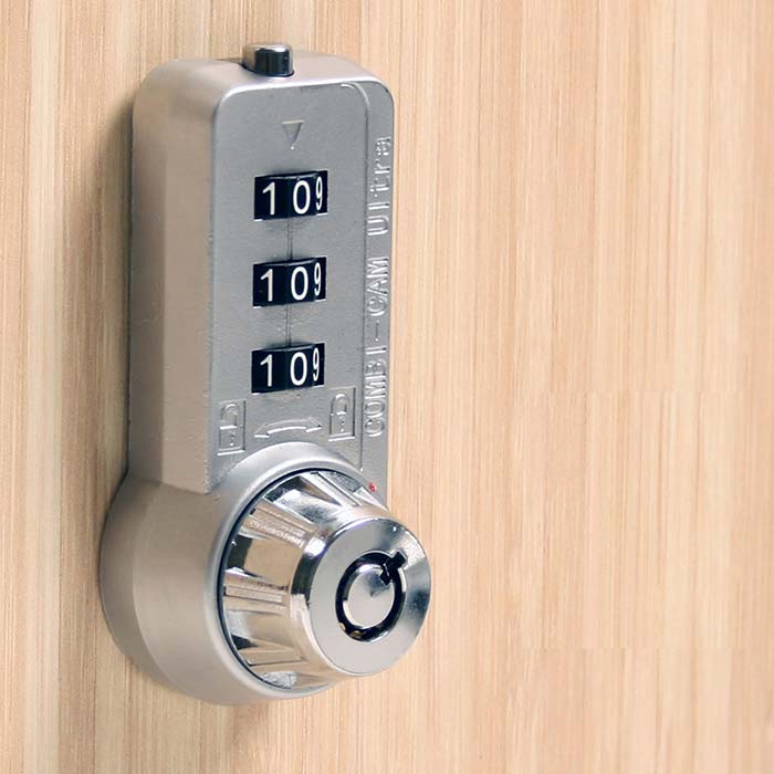 Combi-Cam Ultra 7440 on Exteriior