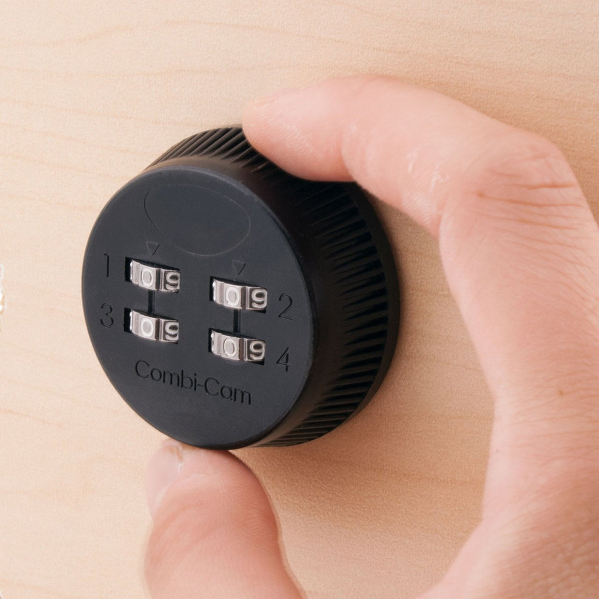 Combi-Cam 7803S in Black Application