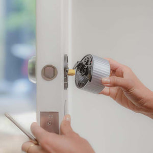 August Wi-Fi Smart Lock in Silver Installation