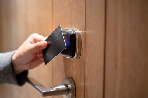 hotel door locks with cards